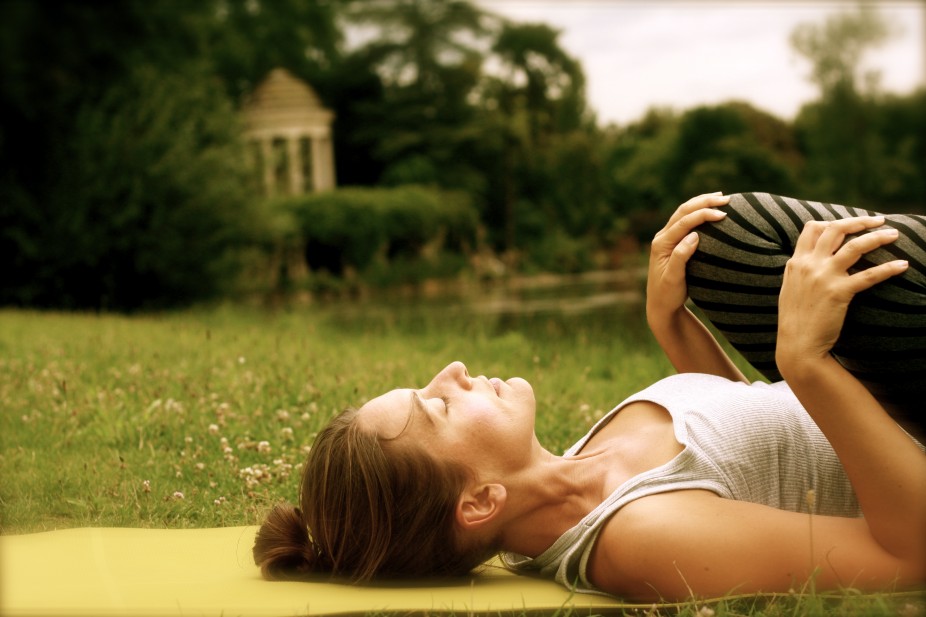 Relaxation du dos avec Elodie Yoga à Paris et Boulogne Billancourt