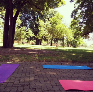 yoga avec ELodie Boulogne